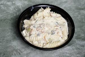 Chicken Alfredo White Sauce Pasta