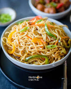 Hakka Noodles