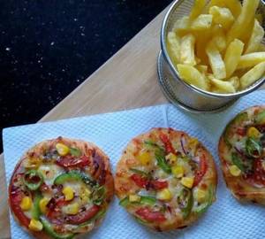 Mini Pizza + Fries