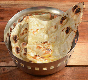 Butter Naan (1 Pc)