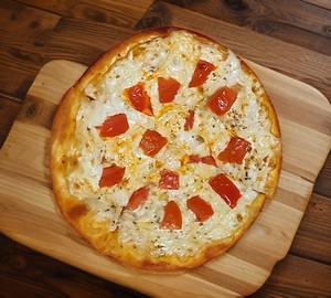 Tomato Pizza [Medium]