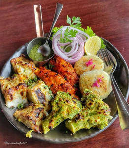TANDOORI PARTY COMBO