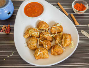 Fried Chicken Momos