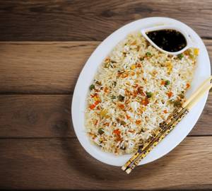 Veg burnt garlic rice