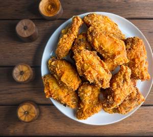 Fried chicken wings