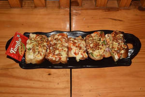 Cheese Garlic Bread