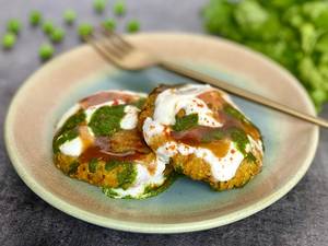 Baked Aloo Matar Tikki Chaat