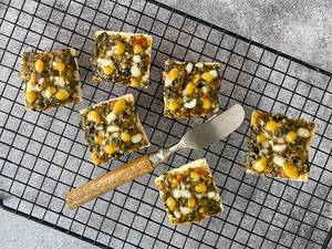 Pesto Cheese Toast Squares