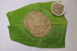 Parotta [2pcs] + Chicken Stew [1pc]