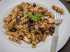 Sun Dried Tomato Pesto Pasta