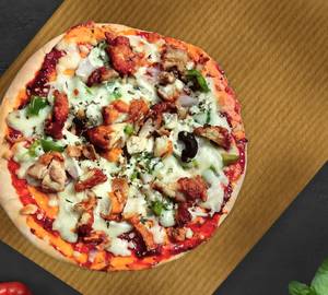 Overloaded Chicken pizza