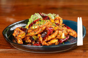 Chicken In Shanghai Chilli Sauce
