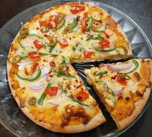 Veg rajasthan ghee special pizza [6 pieces, 6 inches]