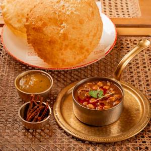 Chole Bhatoore (2 Pc) (Full Day)