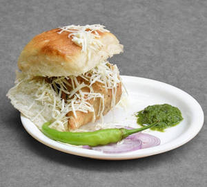 Cheese Samosa Pav