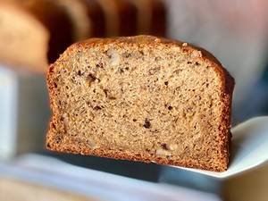Banana Walnut Cake