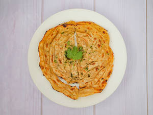 Lachedar Paratha