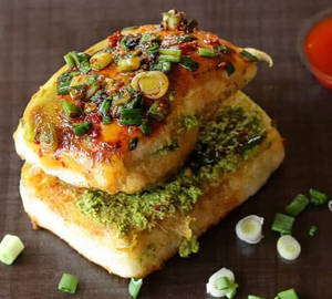 Schezwan Vada Pav