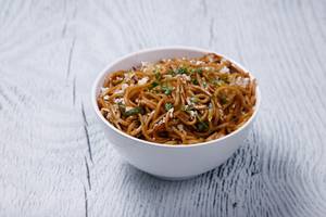 Veg Paneer Chowmein