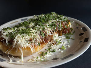 Cheese Masala Pav (2 Pcs)