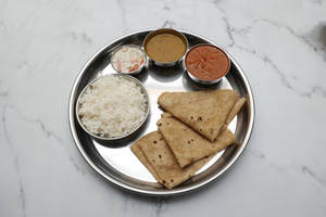 Chole Thali