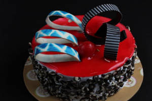 Strawberry Choco Chips Cake