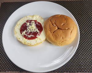 Bun Butter Jam