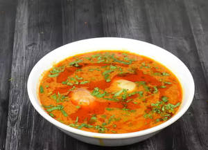 Egg Curry (2 Pcs)
