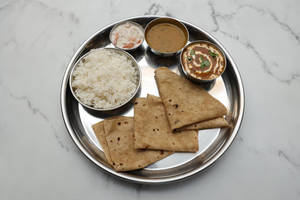 Dal Makhani Thali
