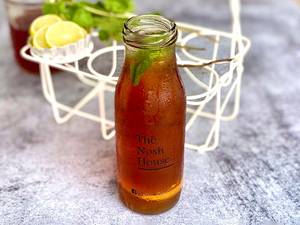 Lemon And Mint Iced Tea