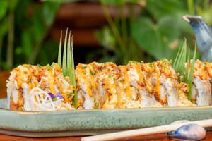 Spicy Tuna Tanuki Uramaki Roll