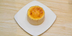 Baked cheesecake souffle