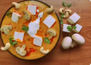 Paneer Kaju Masala