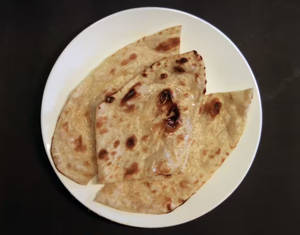 Hara Masala Naan (115 Gms)