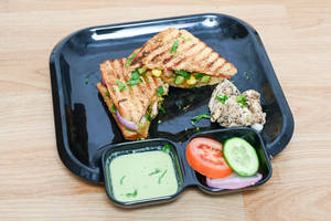 Grilled Chicken Ka Mexican Sandwich (35gm Protein)