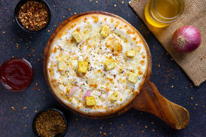 Onion And Paneer Pizza