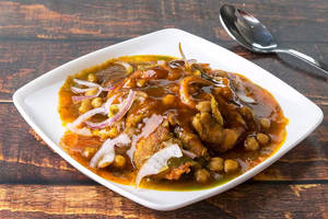 Aloo Tikki Chole [Per Plate]