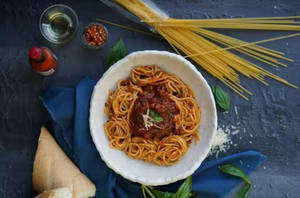 Spagetti Bolognise (620 Gm)