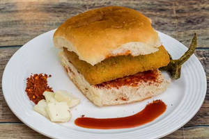 Paneer Schezwan Cheese Vada Pav