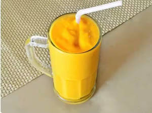 Mango Milk Shkes