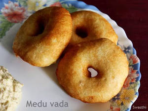 Medu Vada (2 Pcs)