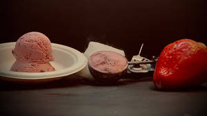 Strawberry Ice cream (Party Pack 1 Ltr)