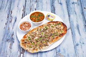Spl. Paneer Matar Kulcha
