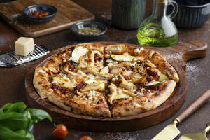 Chicken Mediterranian Pizza