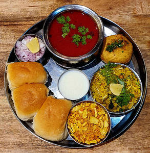 Misal Thali