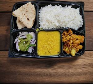 2 Tawa Roti + Rice + Dal + Seasonal Vegetables + Salad