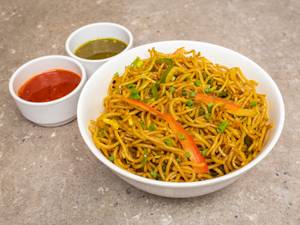 Veg Hakka Noodle