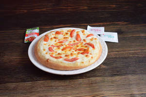 7" Medium Tomato Pizza