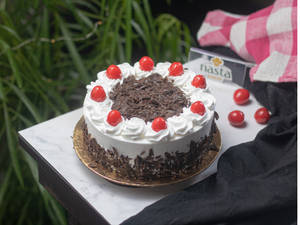 Blackforest Cake (250 Gm)