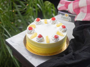 Pineapple Cake (250 Gm)